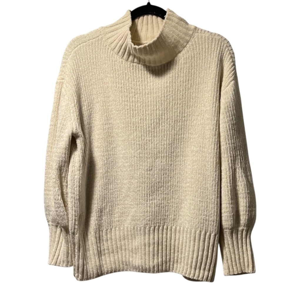 Cynthia Rowley Cozy Cream Turtleneck Sweater Size L EUC comfy Cozy Knit